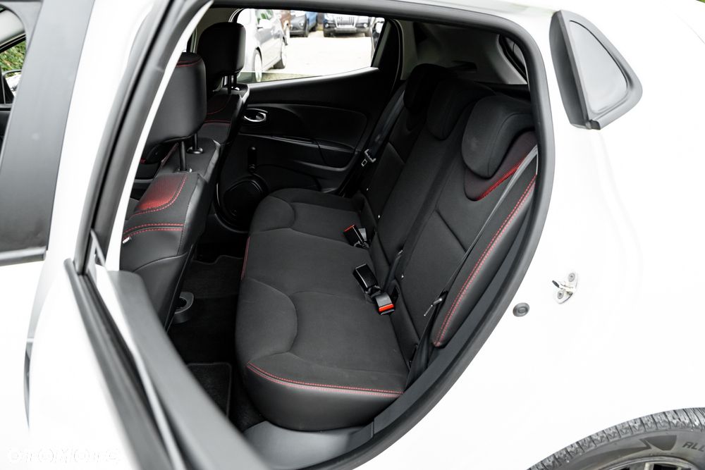 Renault Clio 1.2 16V Authentique - 19