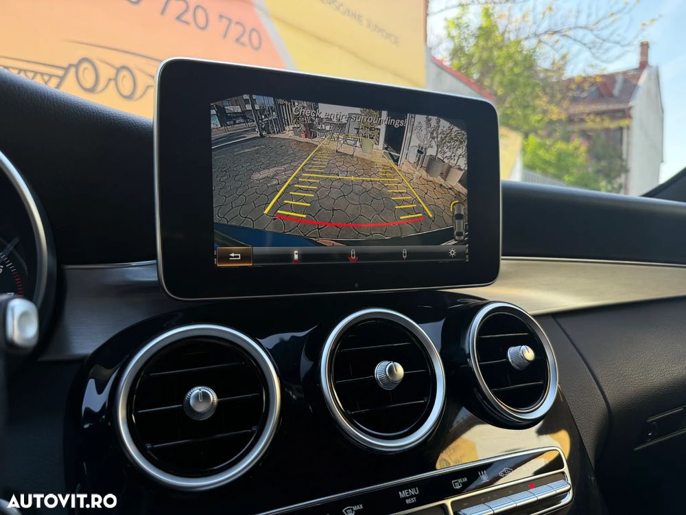 Mercedes-Benz C - 37