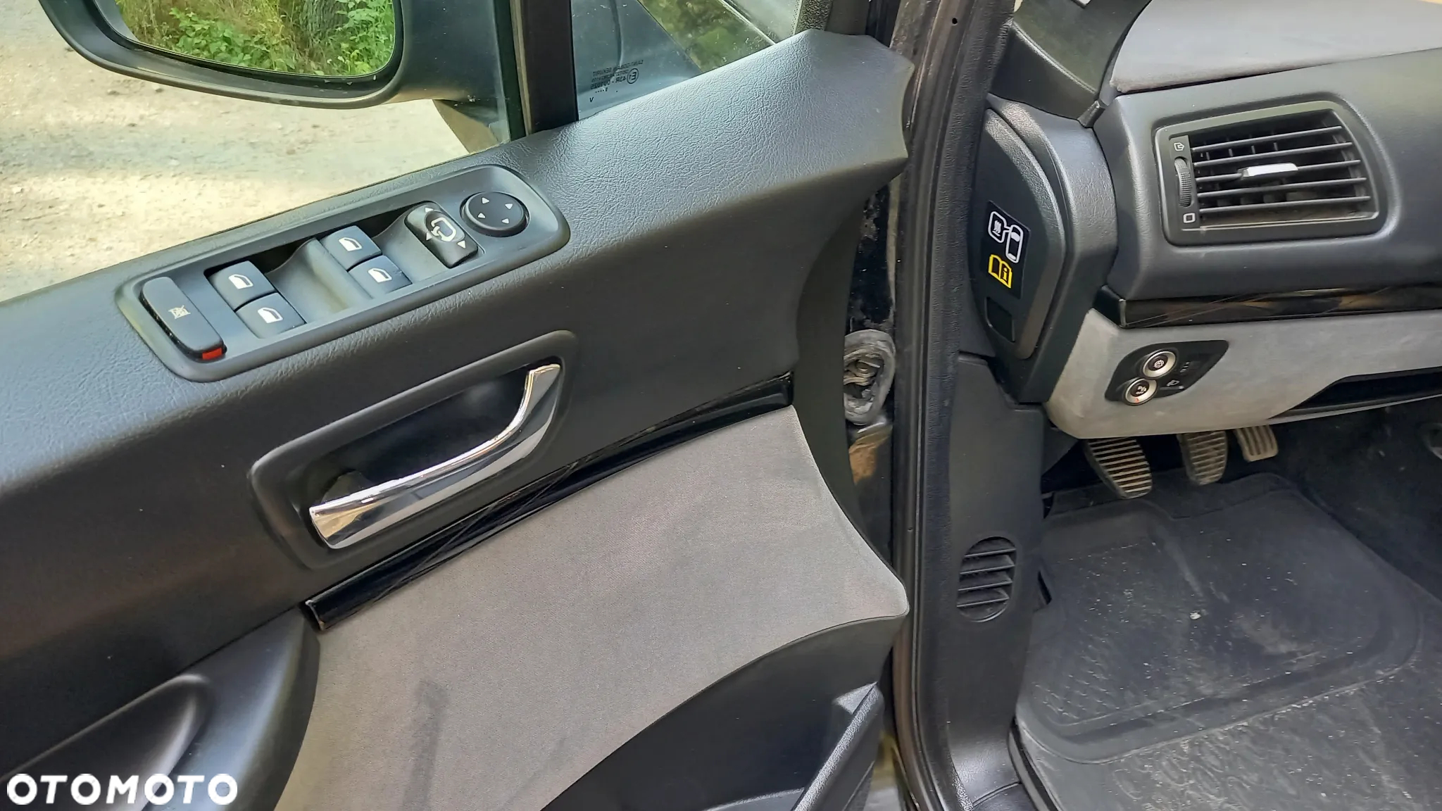 Citroën C8 2.0 16V Exclusive - 11
