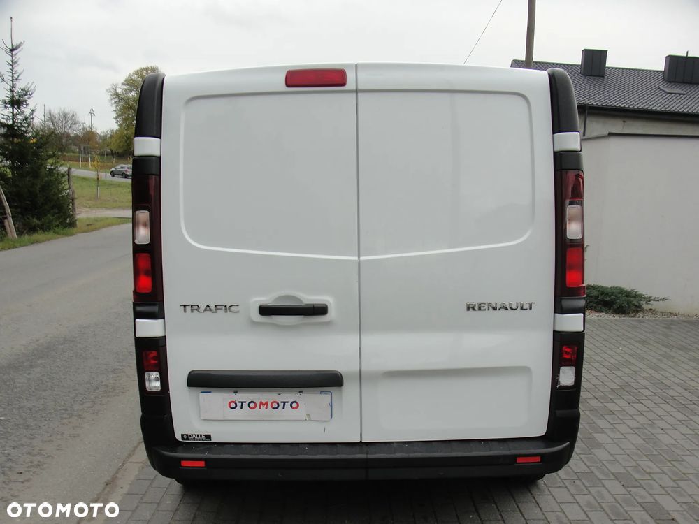 Renault Trafic - 18