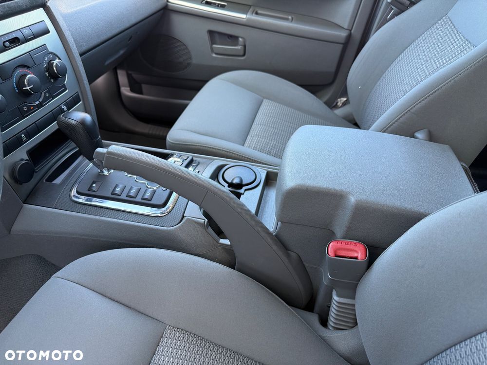 Jeep Grand Cherokee 3.0 CRD Laredo - 19