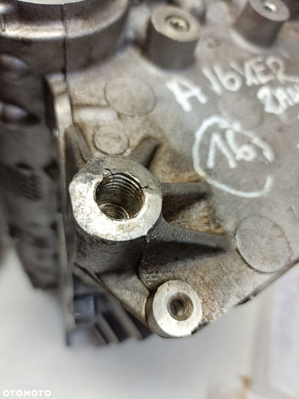 Opel 1.6 16V A16XER GŁOWICA CYLINDRÓW 55559340 - 10