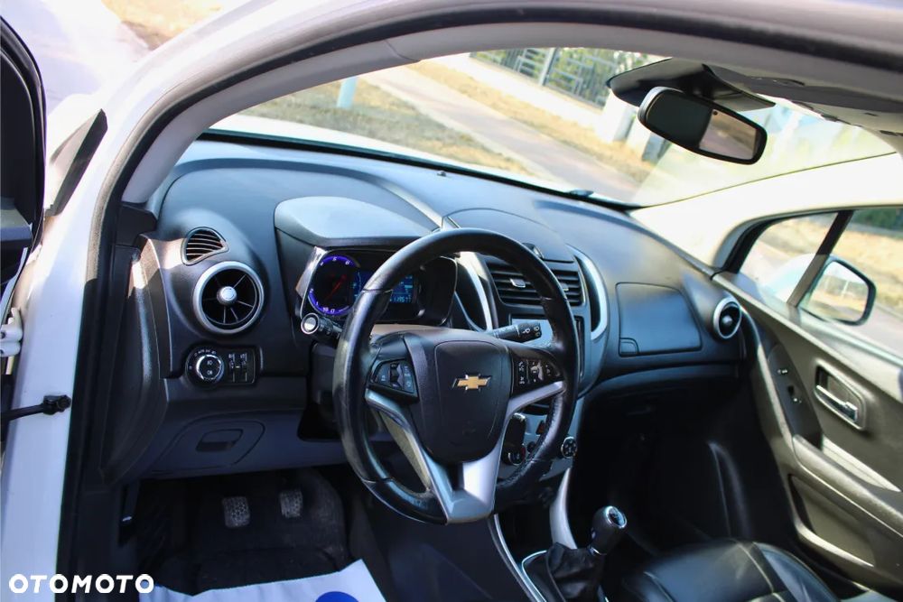 Chevrolet Trax 1.7TD LT - 17