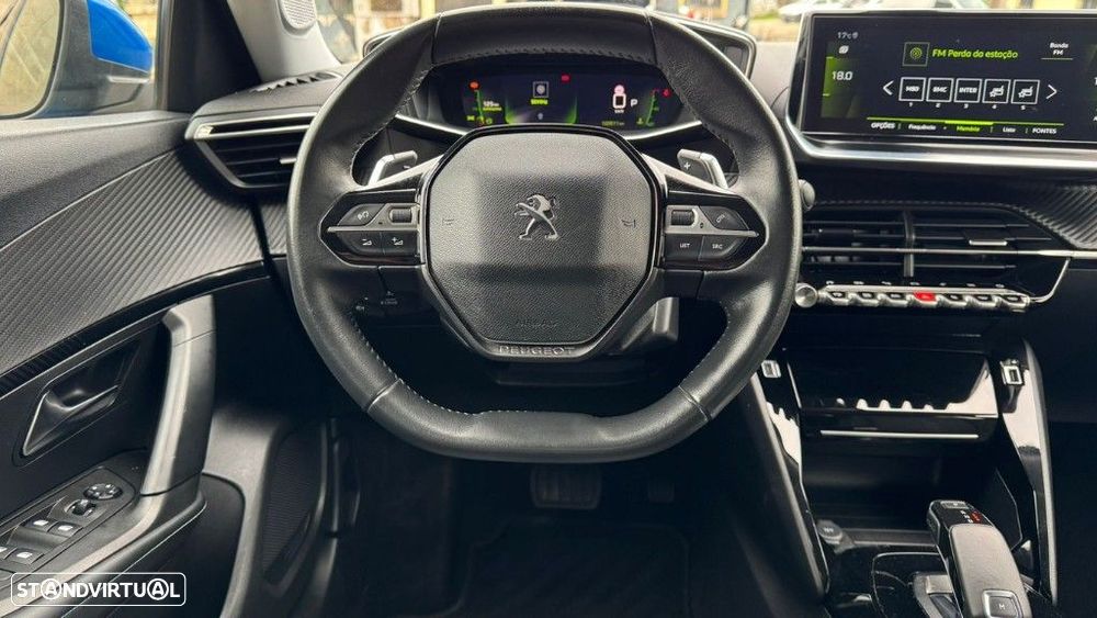 Peugeot 2008 1.5 BlueHDi Allure EAT8 - 17