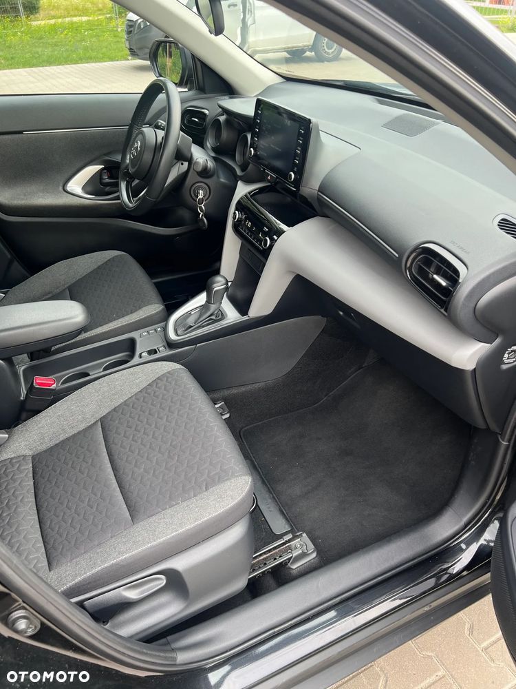 Toyota Yaris Cross Hybrid 1.5 Comfort - 12