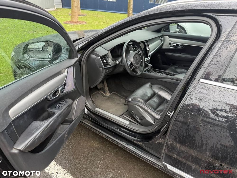 Volvo V90 D5 AWD Geartronic Inscription - 4