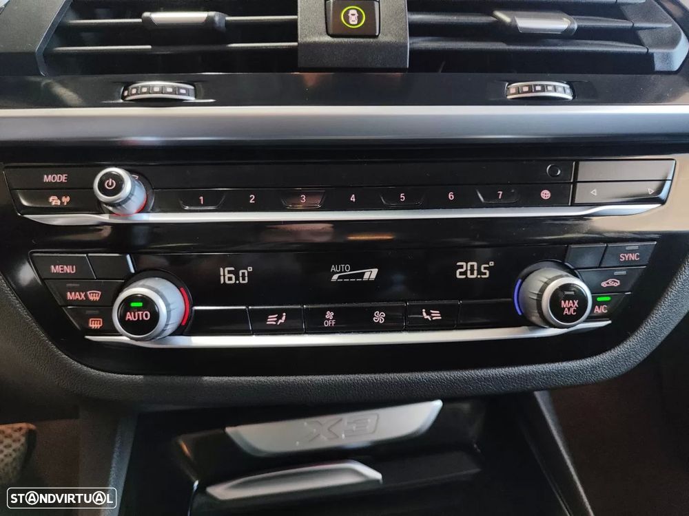 BMW X3 - 32