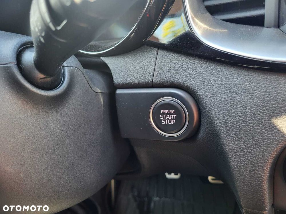 Kia Ceed - 25