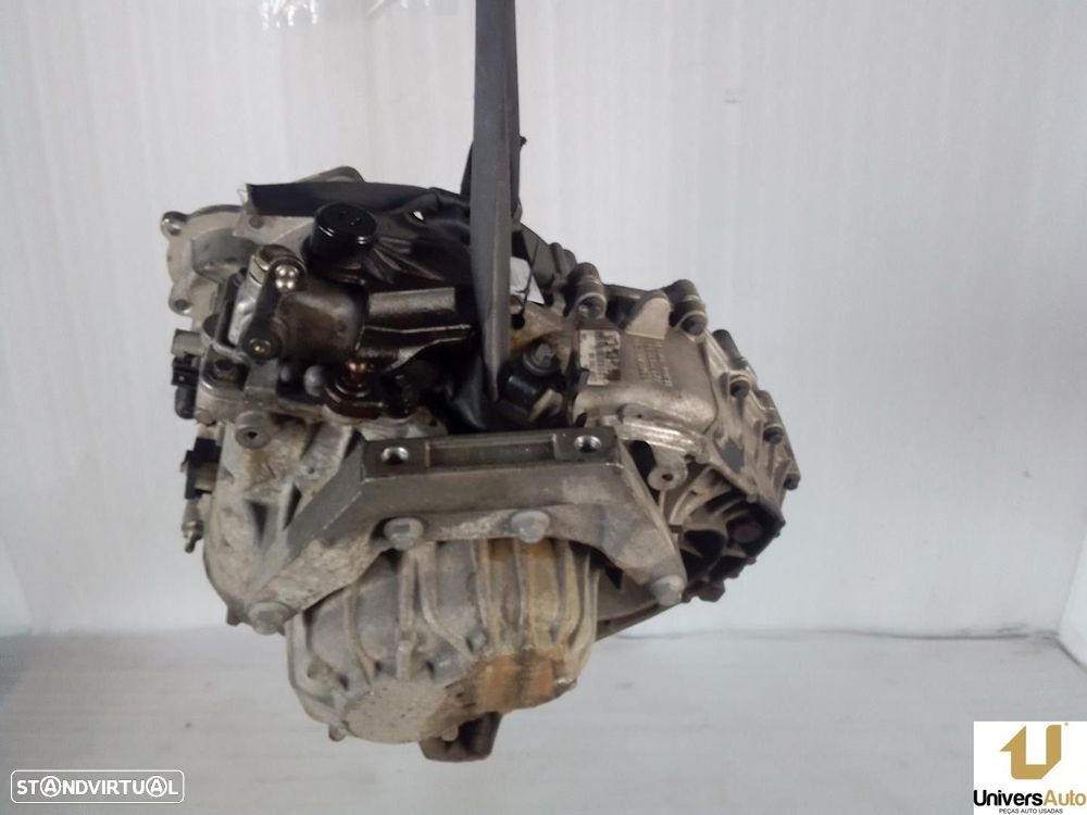 CAIXA VELOCIDADES VOLVO XC70 II 2017 -CG9R7002NB - 4