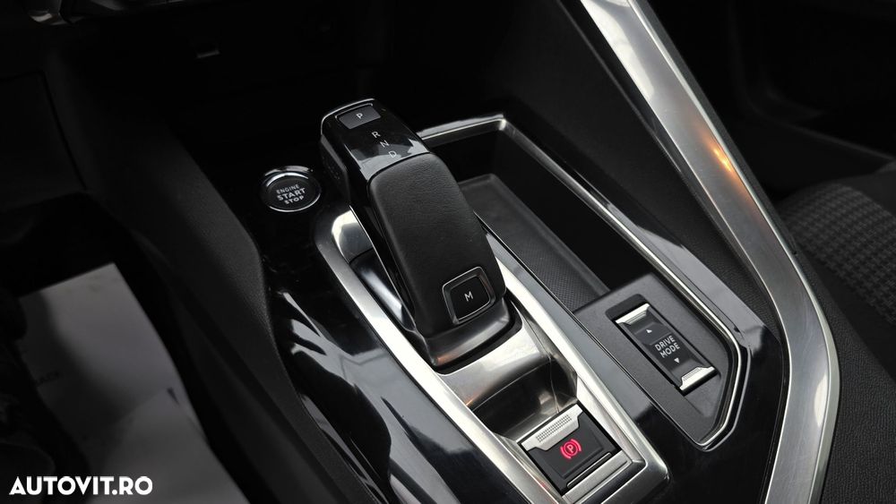 Peugeot 3008 1.5 BlueHDI S&S EAT8 Active - 17