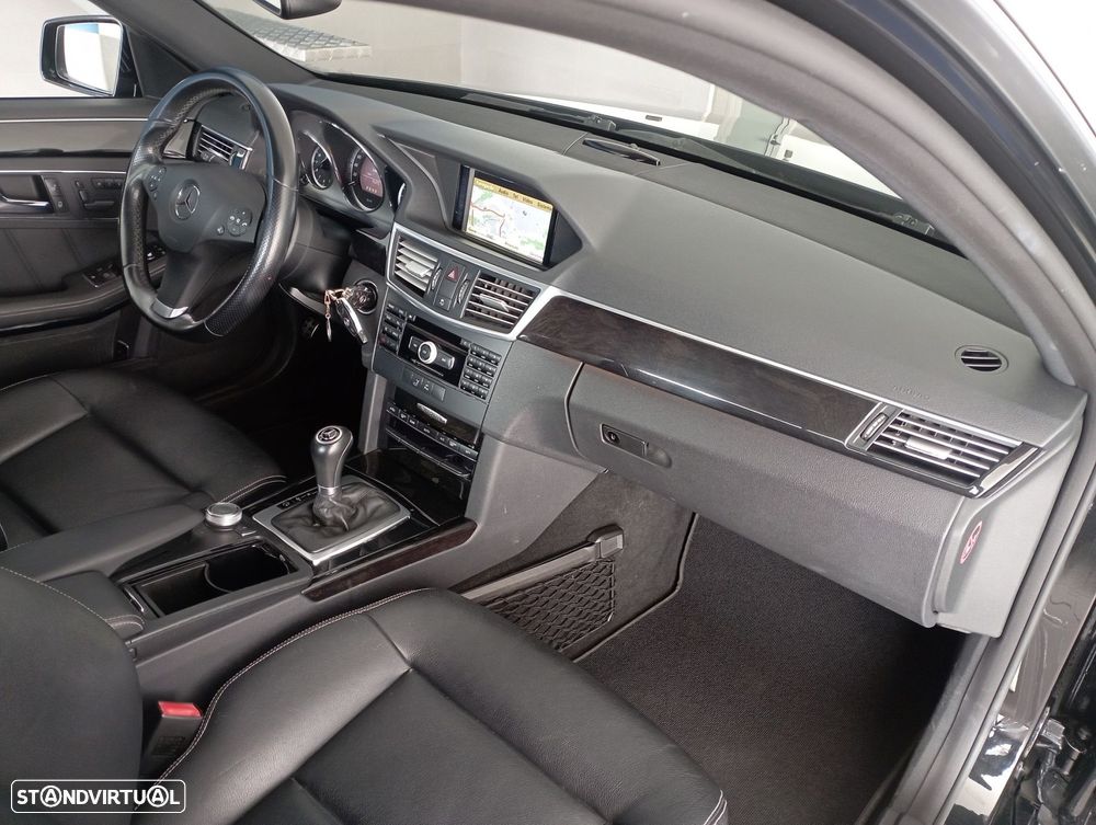 Mercedes-Benz E 250 CDI Avantgarde BlueEfficiency Auto. - 24