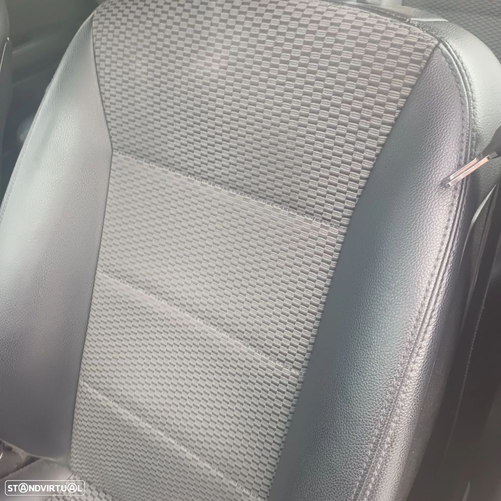 Mercedes-Benz B 180 CDI - 13