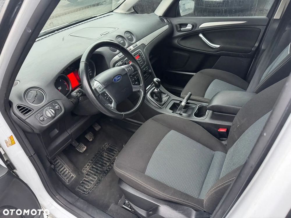 Ford Galaxy 2.0 TDCi Titanium - 11