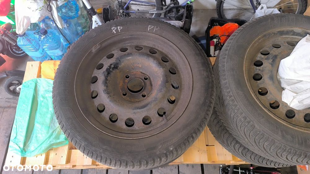 Citroën C4 2.0 16V Exclusive - 22