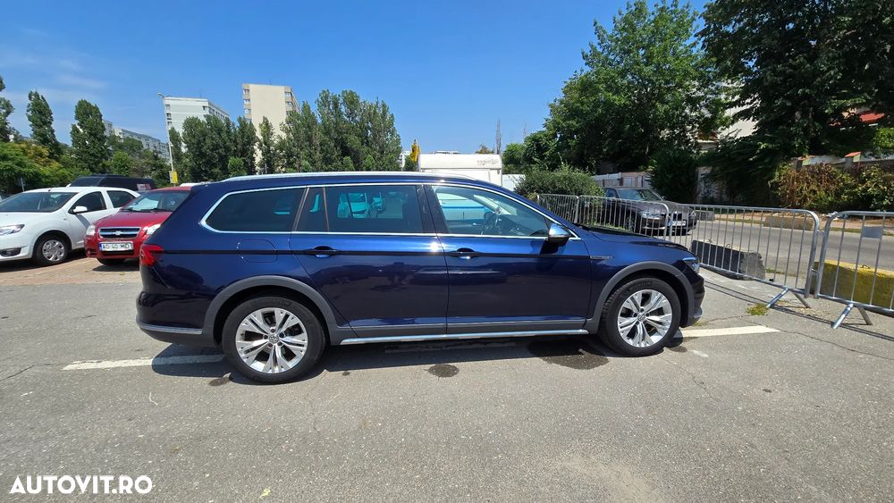 Volkswagen Passat Alltrack 2.0 TDI DSG 4Motion - 4