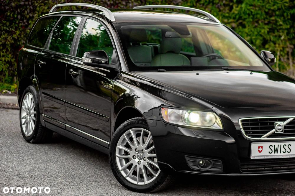 Volvo V50 T5 AWD Momentum - 35