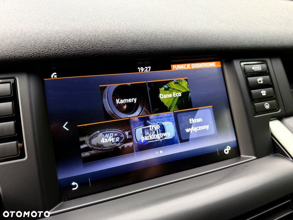 Land Rover Discovery Sport TD4 HSE Luxury - 10