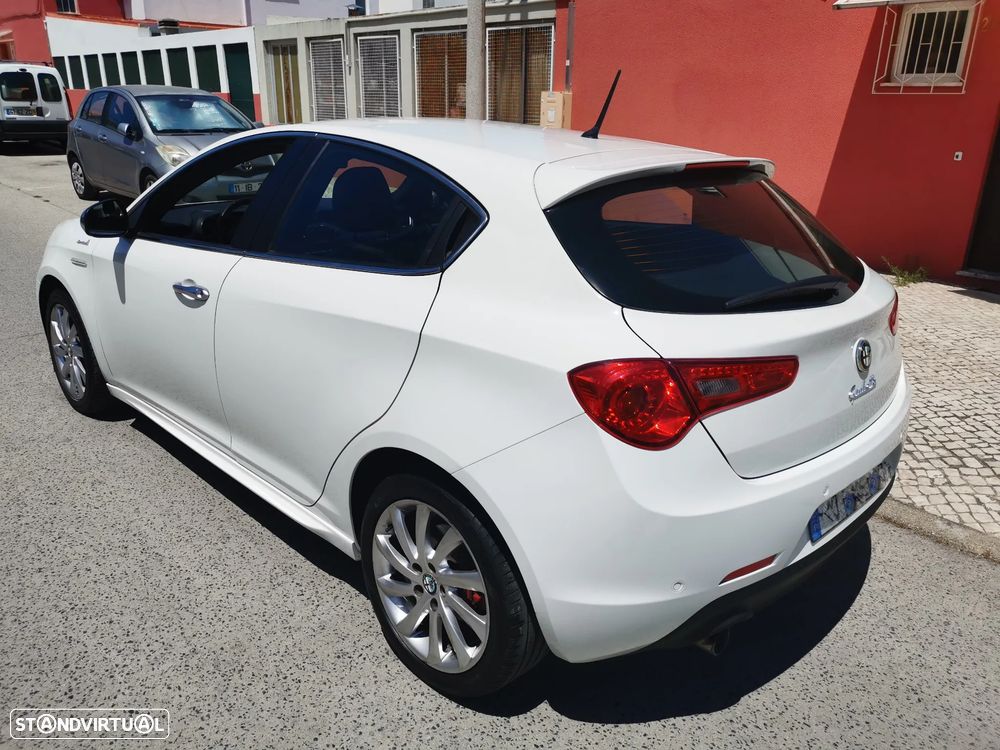 Alfa Romeo Giulietta - 3