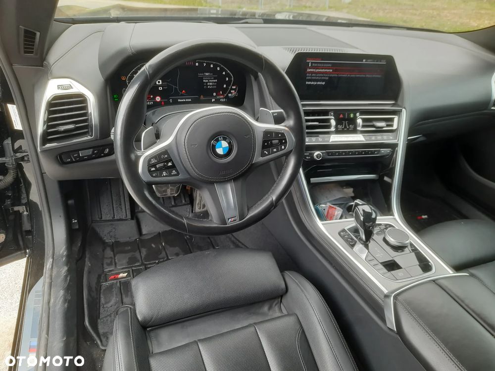 BMW Seria 8 - 12