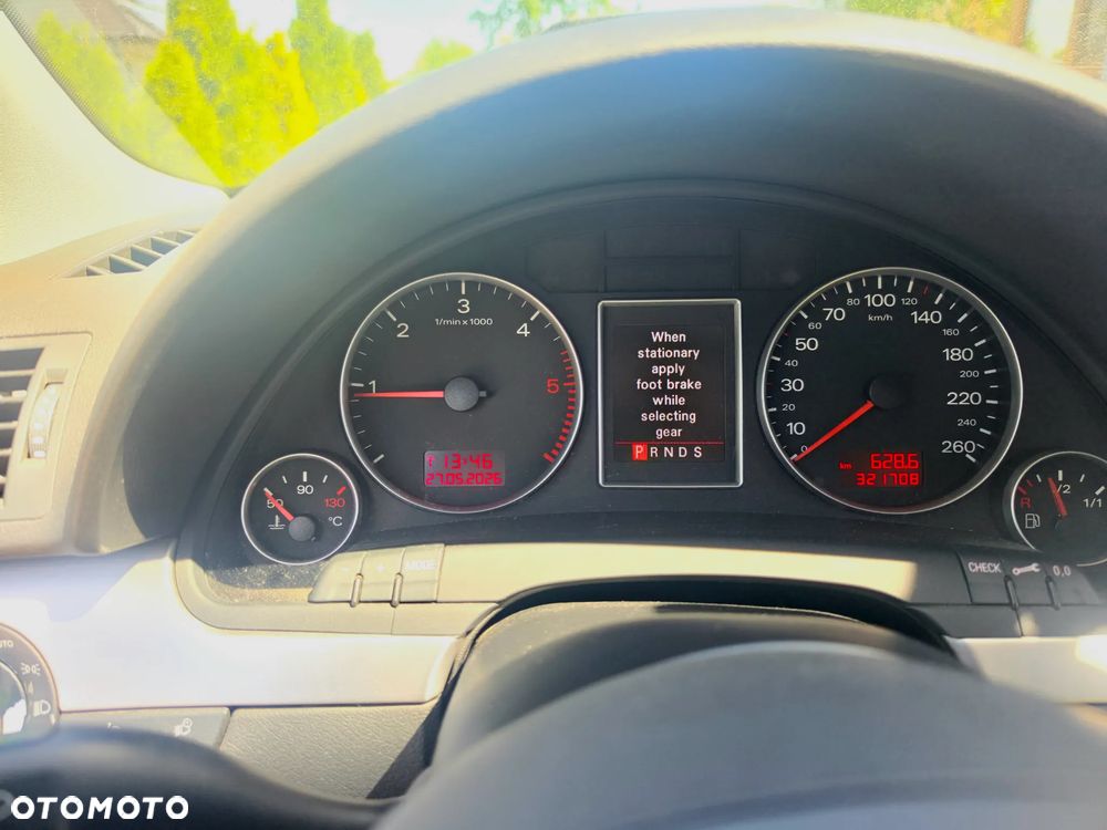 Audi A4 Avant - 14