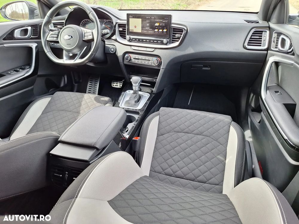 Kia Pro Ceed ProCeed 1.6 CRDi DCT7 SCR GT LINE - 28