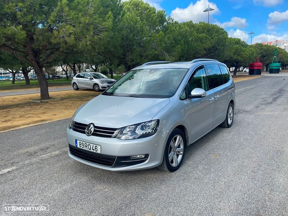 VW Sharan 2.0 TDI Blue Highline DSG - 32