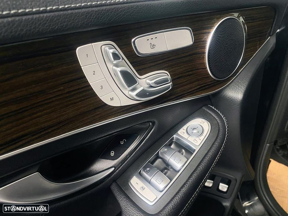 Mercedes-Benz GLC 300 e 4Matic - 19