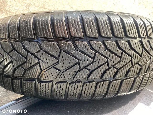 Audi-Skoda-Seat-VW 215/60/17-96  H - 5