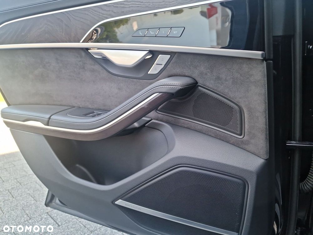 Audi A8 60 TFSI e Quattro Tiptronic - 28