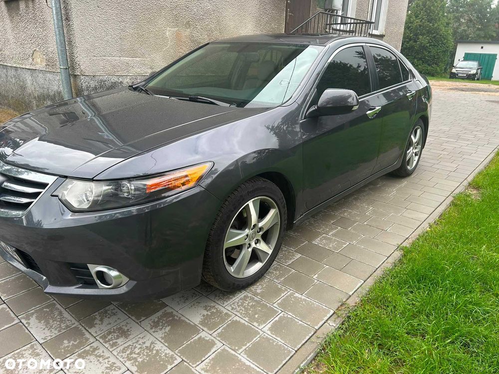 Honda Accord - 2