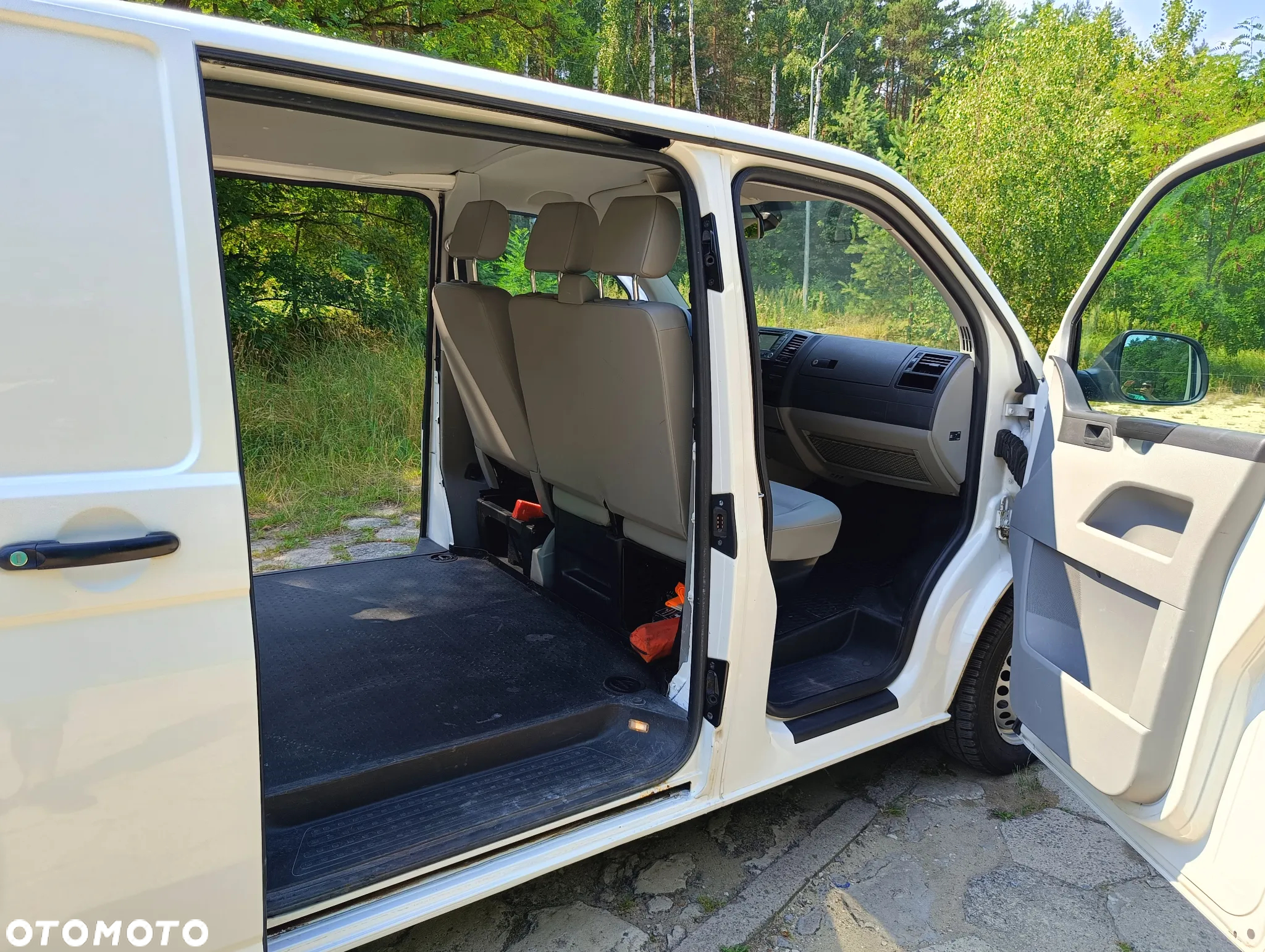 Volkswagen Transporter T5 lift T5.1 - 17
