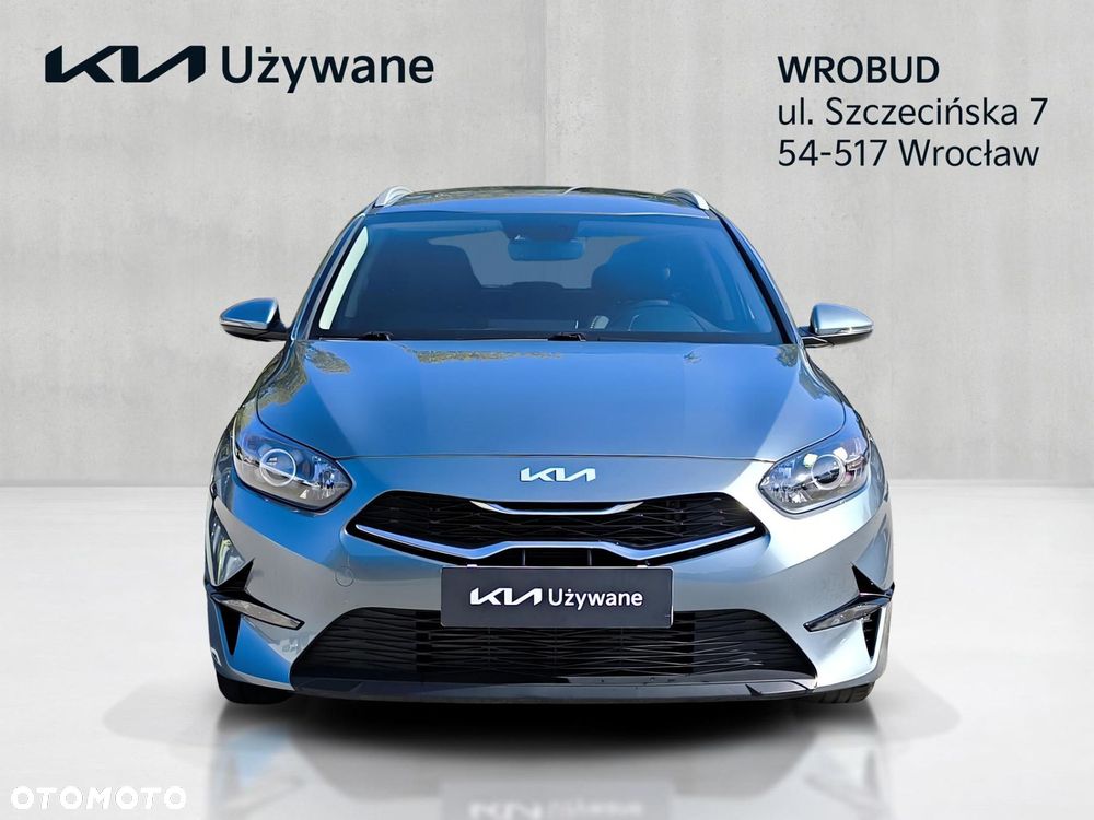 Kia Ceed - 8