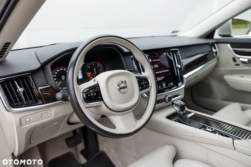 Volvo S90 D5 AWD Inscription - 25