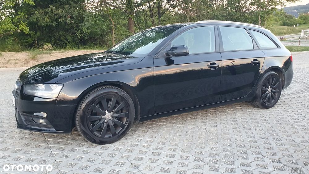 Audi A4 Avant - 22