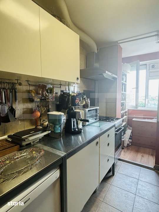 Apartament decomandat cu 3 camere in zona Torontalului — fotografia 3