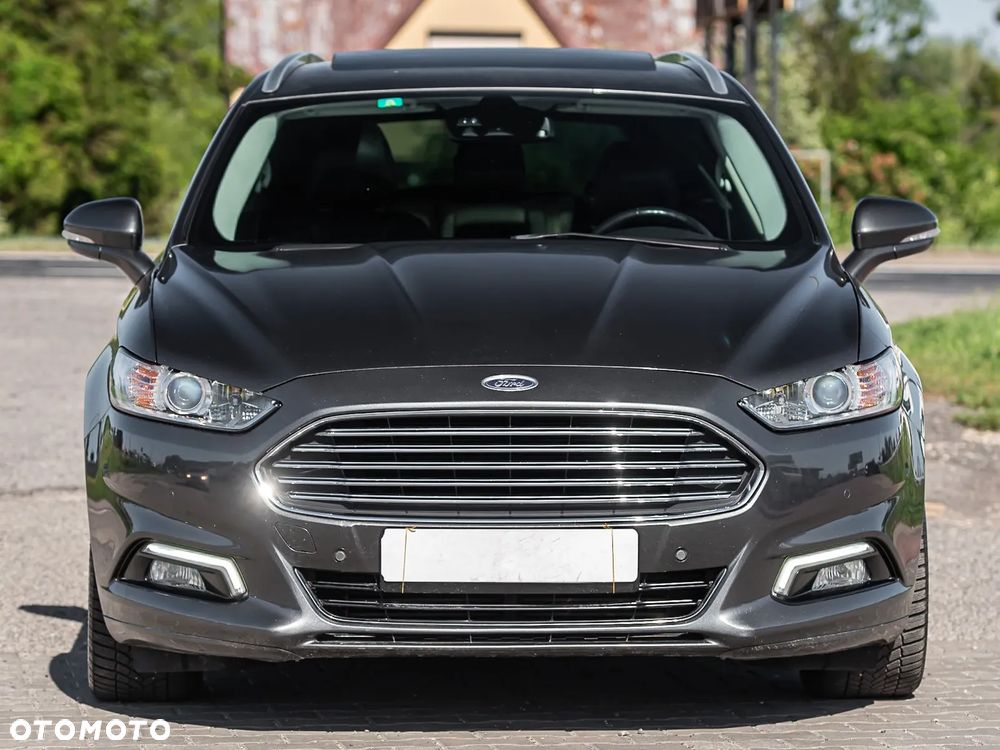 Ford Mondeo 2.0 TDCi Titanium PowerShift - 4
