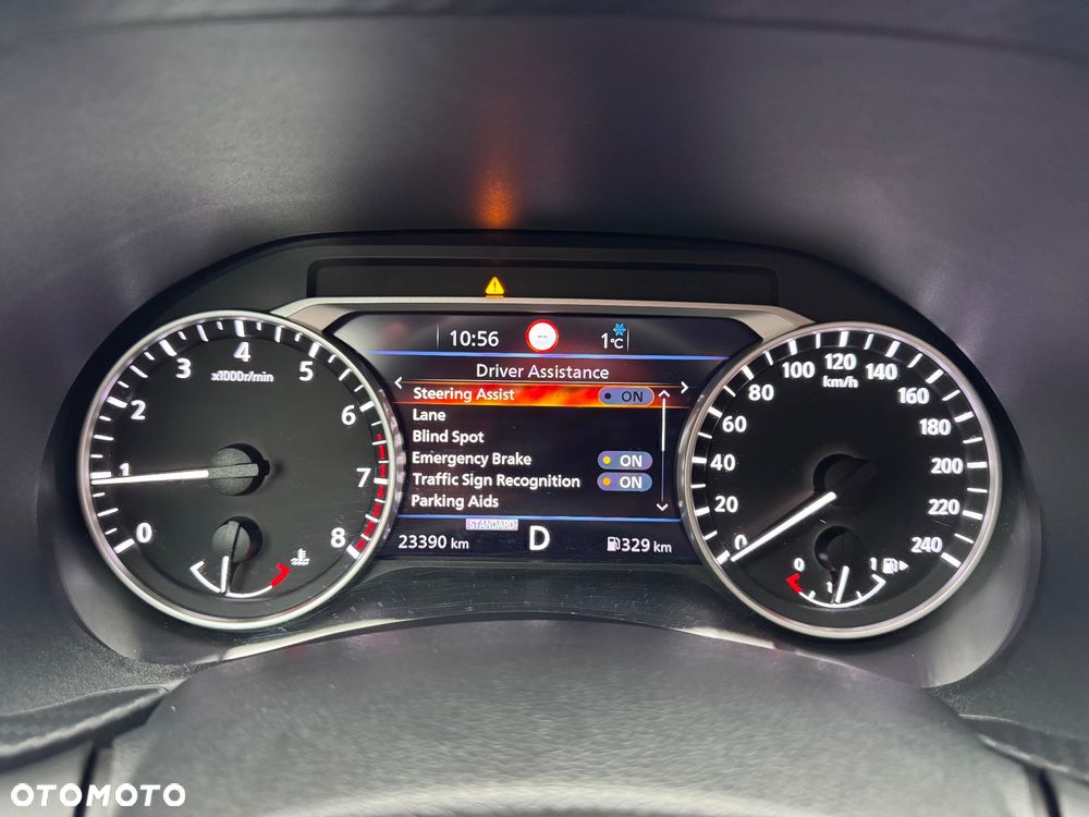 Nissan Juke 1.0 DIG-T N-Connecta DCT - 34