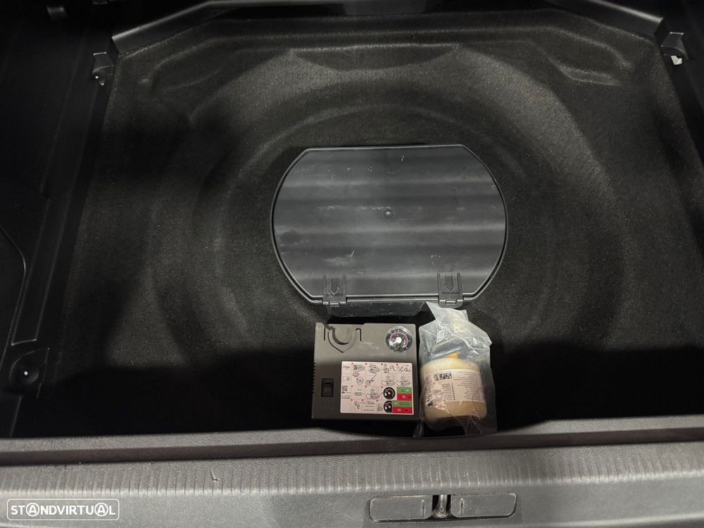 Peugeot 3008 1.2 PureTech Allure EAT8 - 56