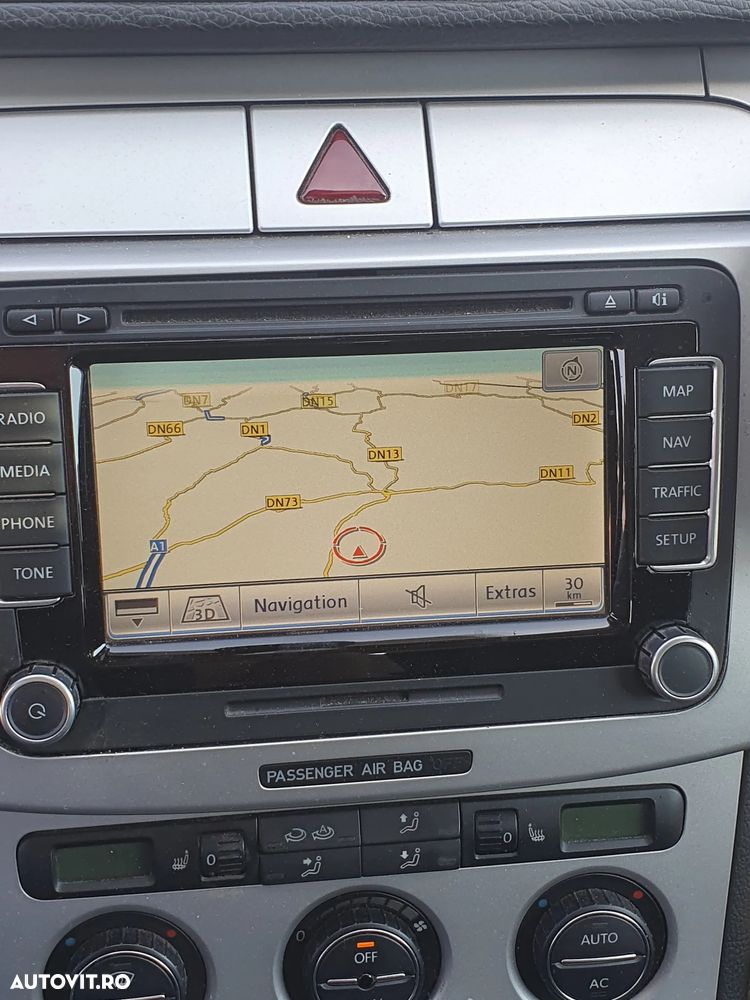 Volkswagen Passat - 10