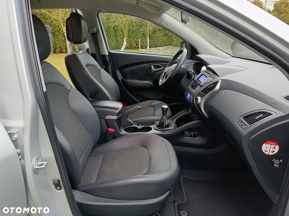 Hyundai ix35 2.0 2WD Style - 21