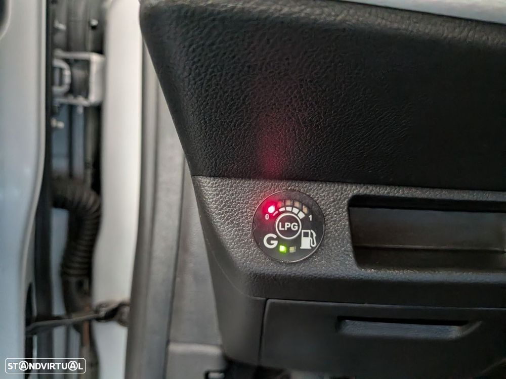 Renault Clio 1.0 TCe Evolution Bi-Fuel - 22