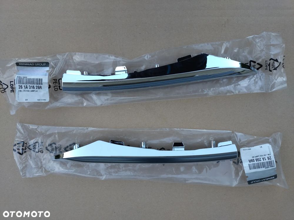 RENAULT KOLEOS I LIFT 11-16 - LISTWA CHROM 261A25609R 261A31626R  LEWA W ZDERZAK PRZÓD NOWA ORYGINAŁ!! - 1
