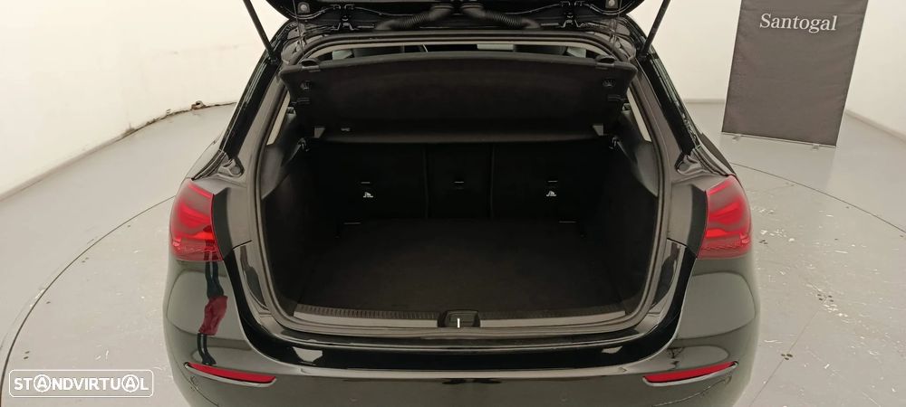 Mercedes-Benz A 200 Standard - 32