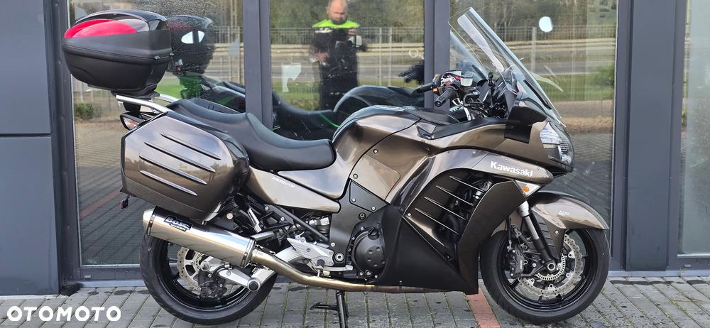 Kawasaki GTR