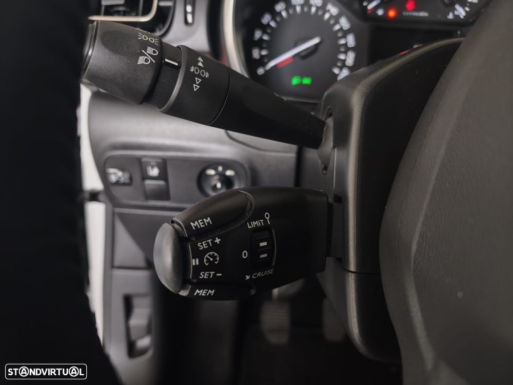 Citroën C3 1.6 BlueHDi Shine - 16