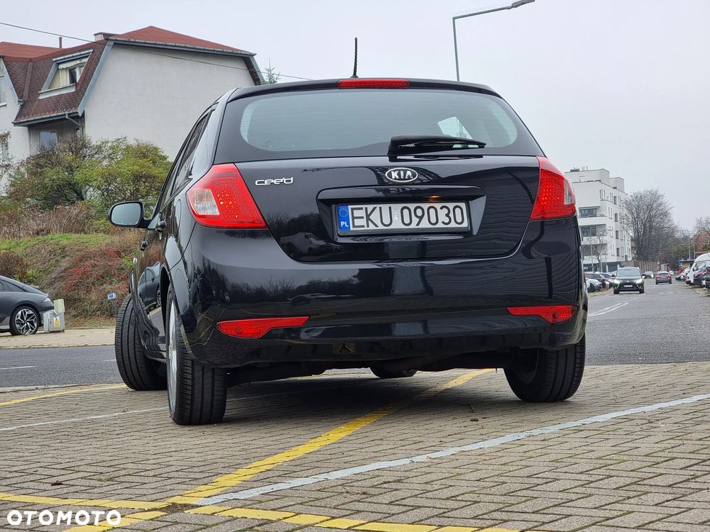 Kia Ceed 1.4 Comfort + - 4
