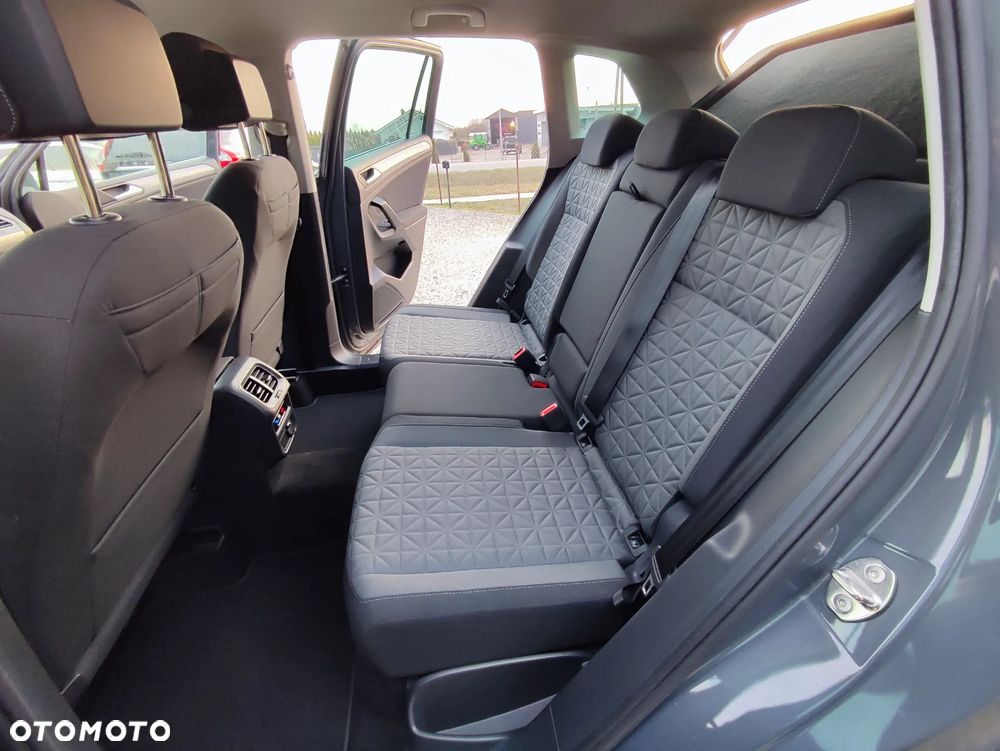 Volkswagen Tiguan - 7