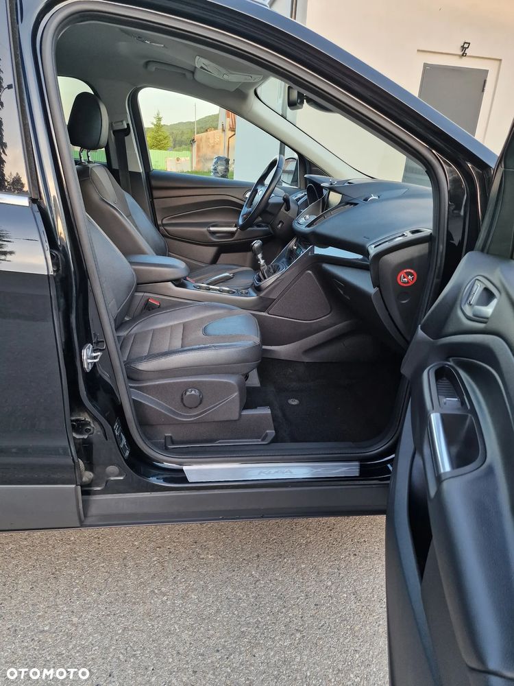 Ford Kuga 2.0 TDCi AWD Titanium - 22