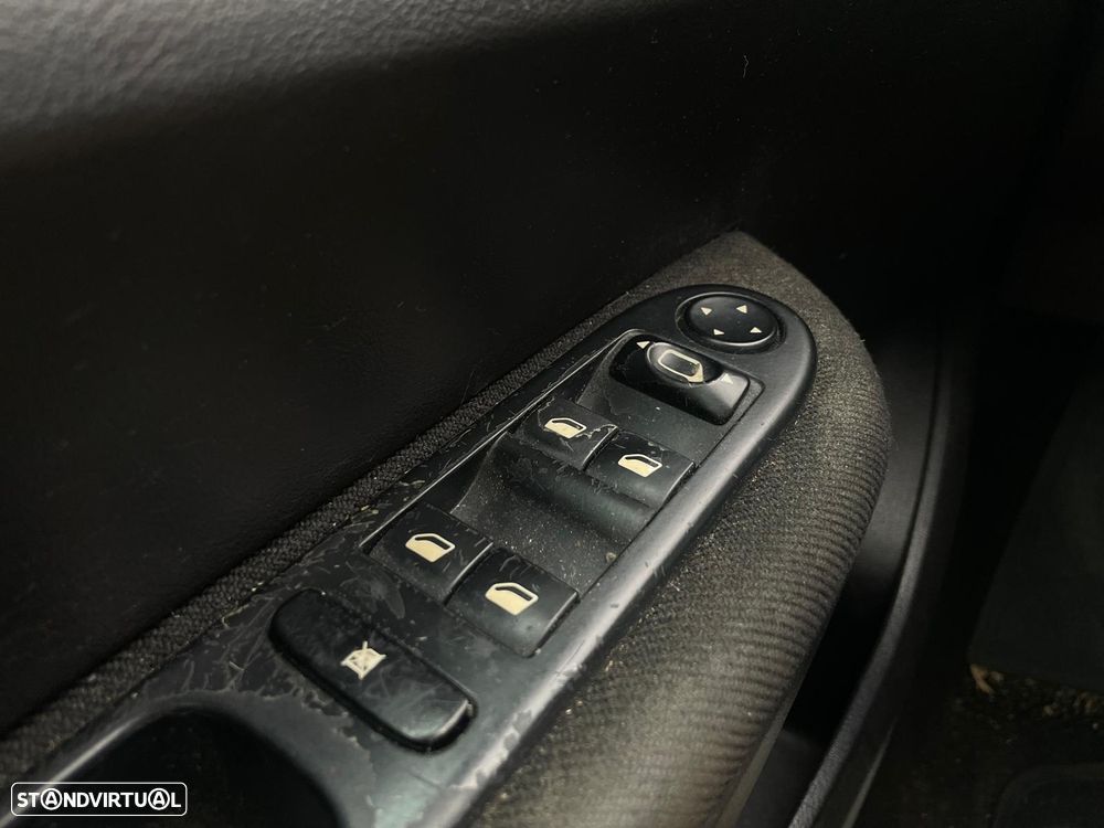 Peugeot 307 Break 1.4 16V Premium - 9