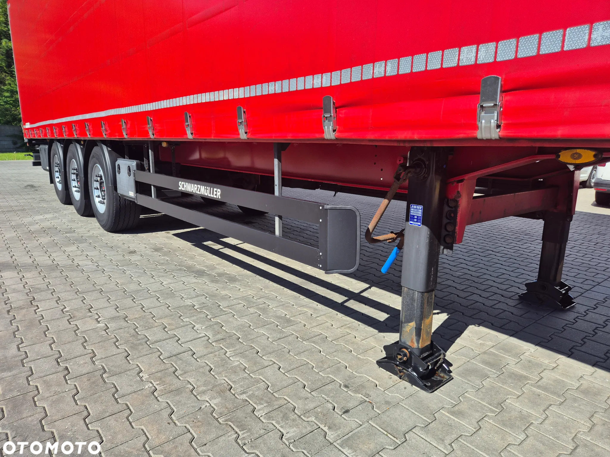 Schwarzmuller S1 J SERIE - 10